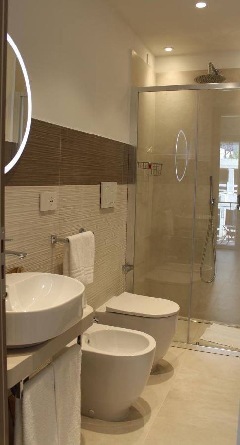 Divina Holiday - Rooms Maiori Eksteriør bilde